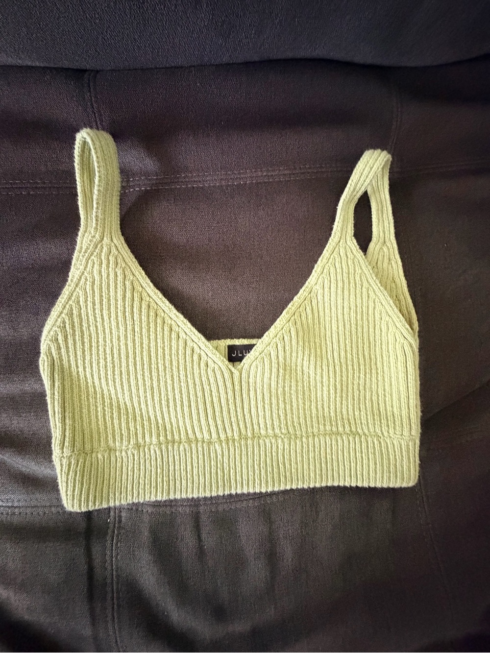JLUXLABEL Ribbed V-Neck Cropped Tank Top in Light Green